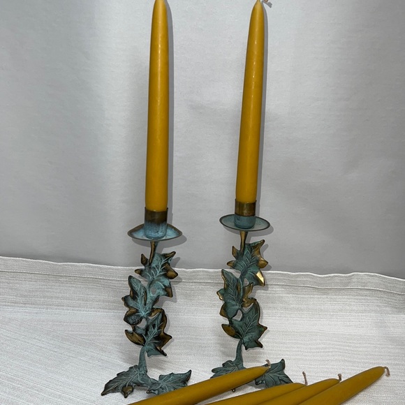 PartyLite VINTAGE BRASS PATINA IVY CANDLESTICKS - Picture 2 of 11